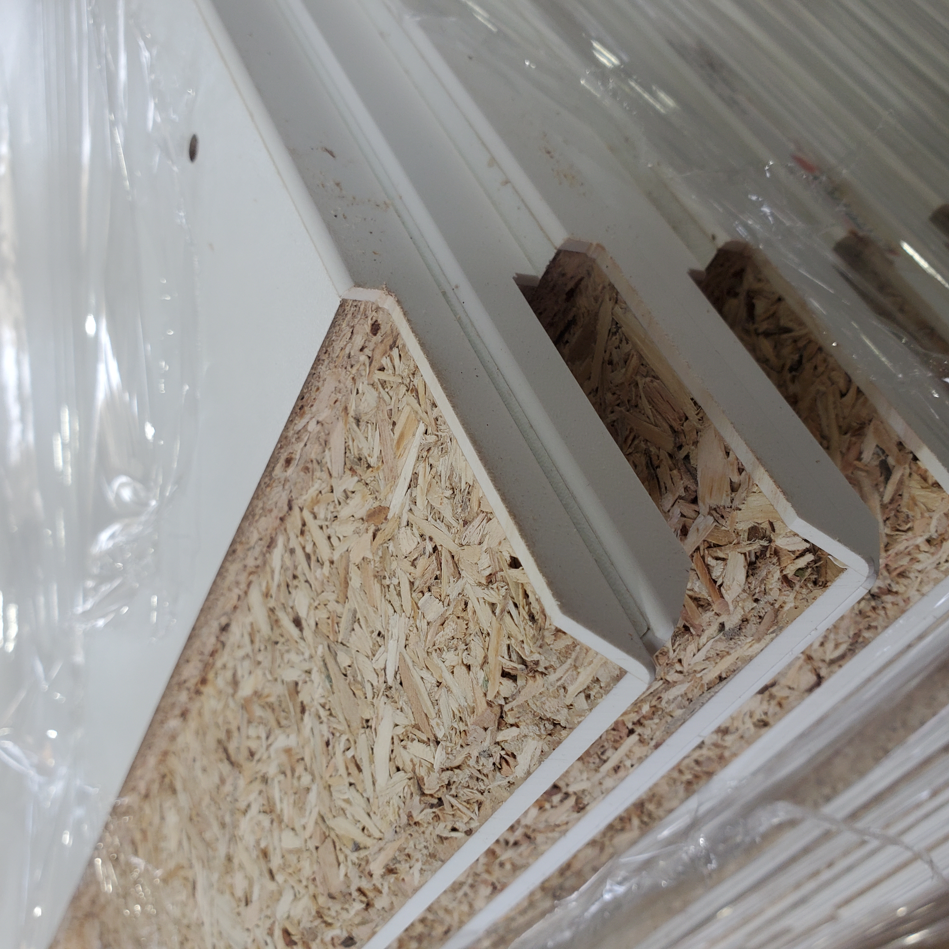 PB 00/1 Paßblende Wand, 2498 x 450 x 16,  4 x Kante, Unten und oben mit Sockelausfräsung