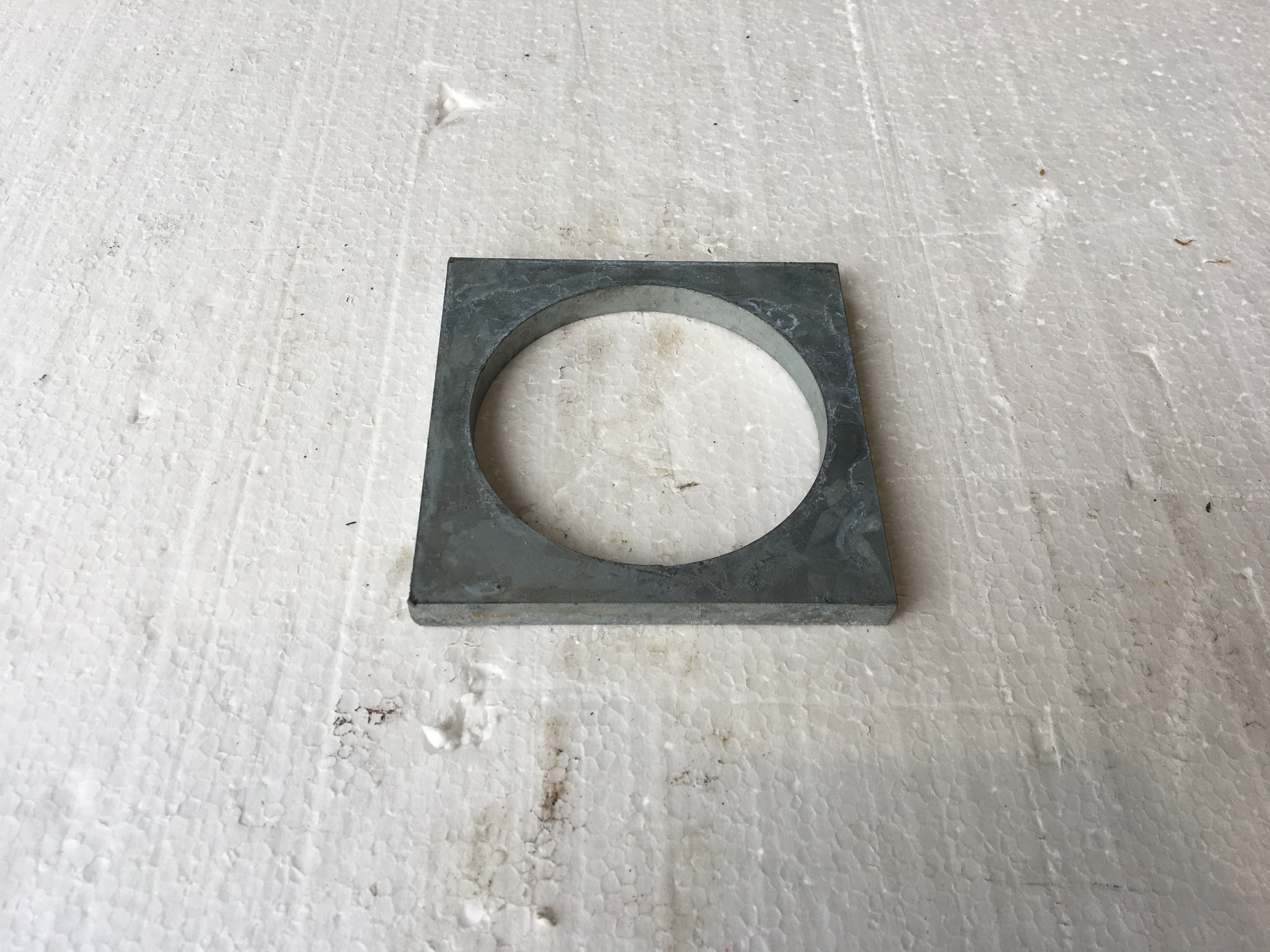 MK01 Alt 110/110 x 10 mm Stahlplatte mit einem Loch 90 mm