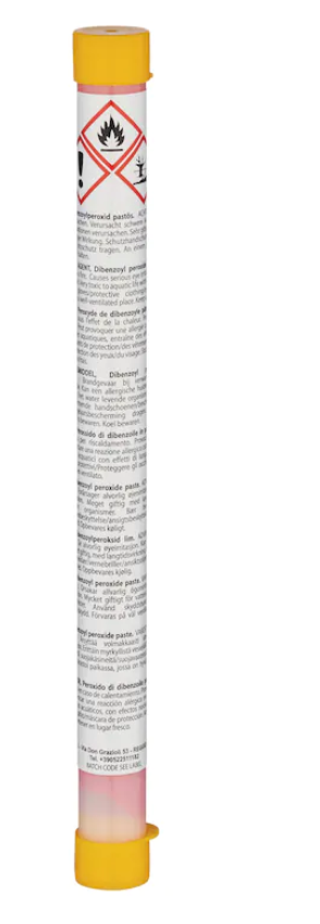 Härter für VAKU 30 im praktischen Spender