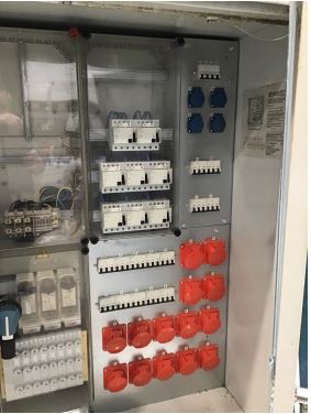 Baustromverteiler mit 14x 32A & 4x 230V /179334