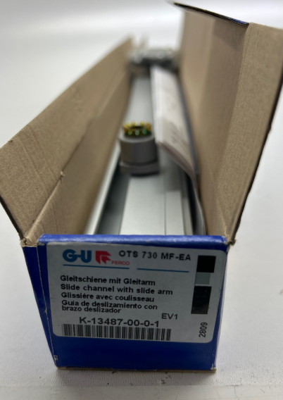 GU Gleitschiene mit Gleitarm I LL4030