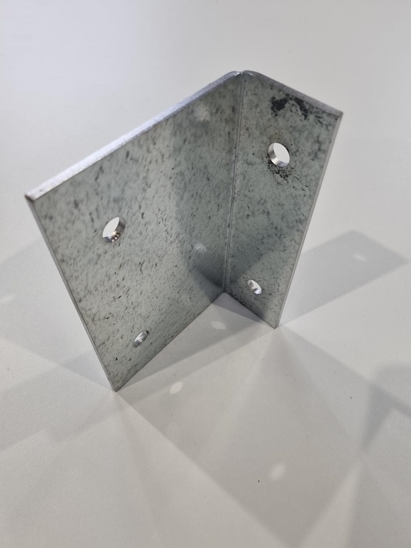 Montagewinkel Typ 0 verzinkt/ 4mm Materialstärke