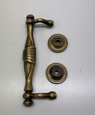 Basch Stoßgriff Messing brüniert 190mm I LL3004