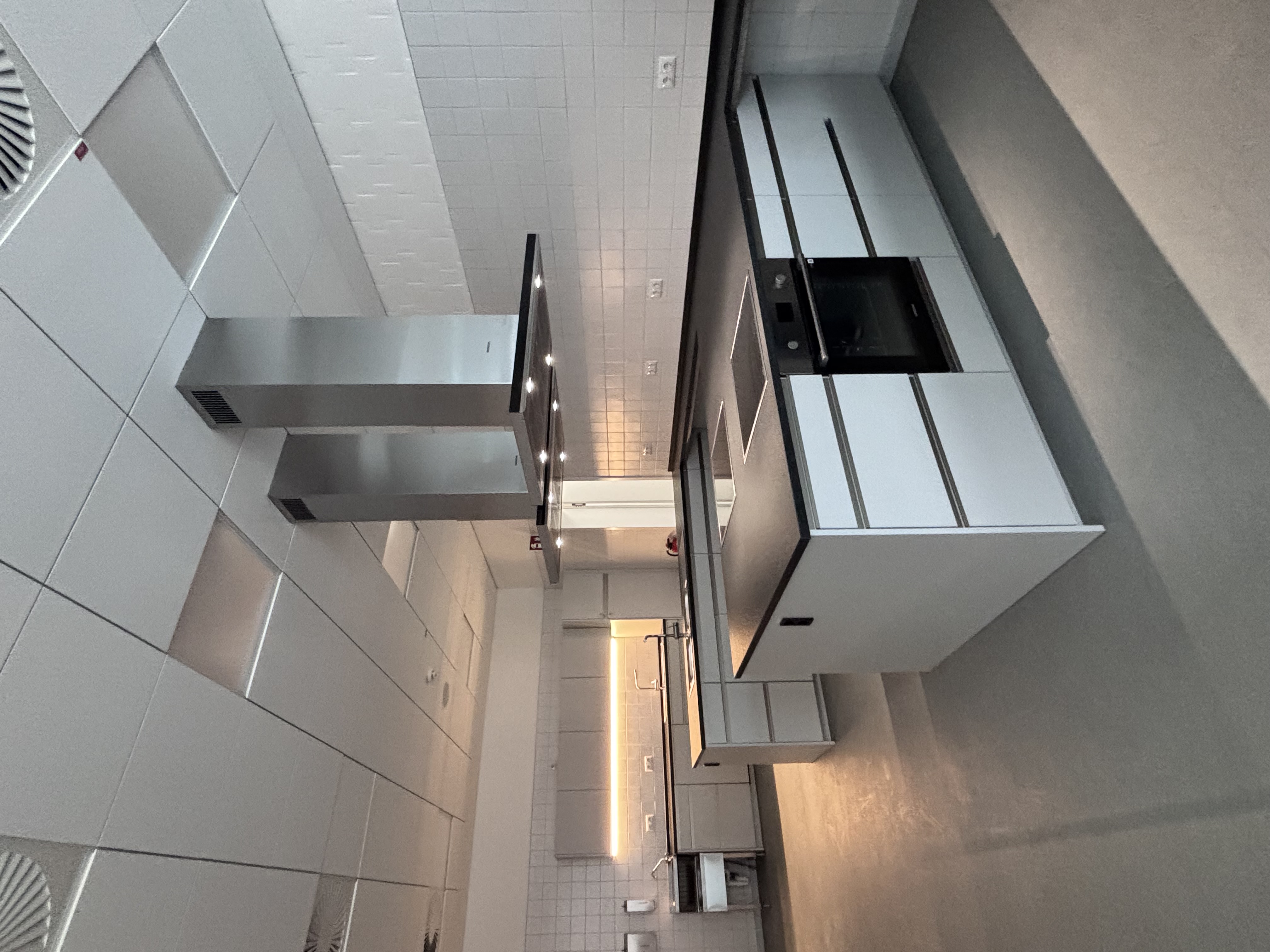 Lehrküchen Inseln ungrund Typ 664