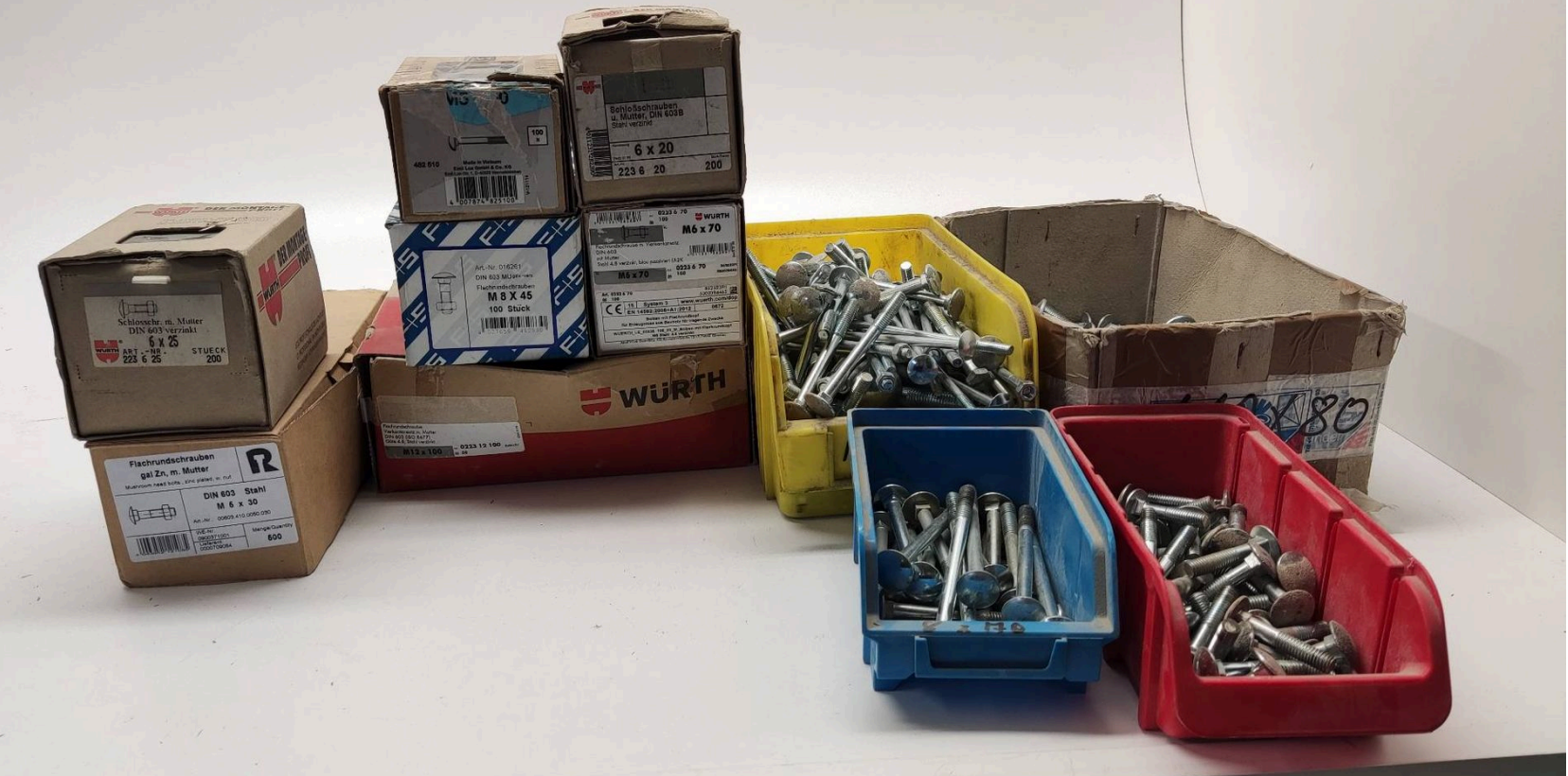 19 kg Flachrundschrauben I TO135