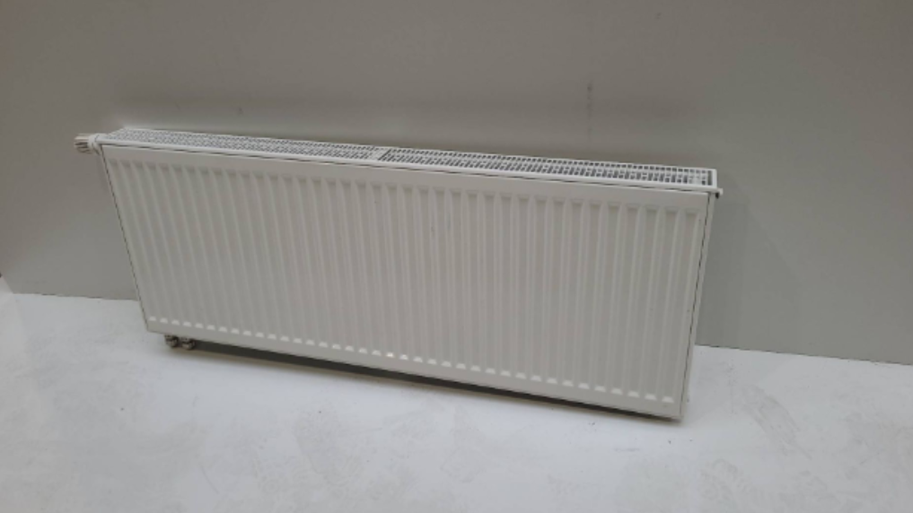 Heizkörper FTV22 500 1300 500x1300mm Anschluss links I TH1691 (Gebraucht)